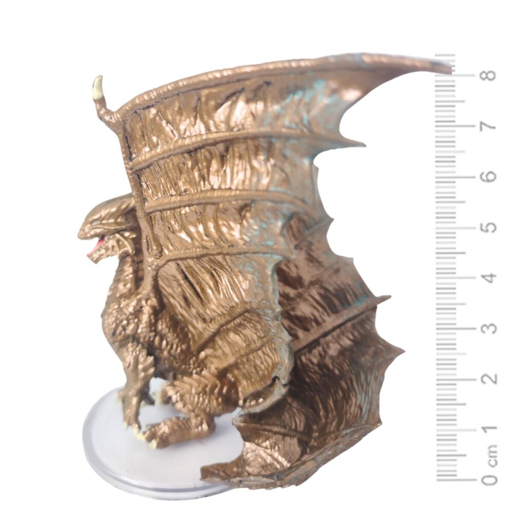 D&D Miniatures: Return of the Dragons 32 Young Copper Dragon